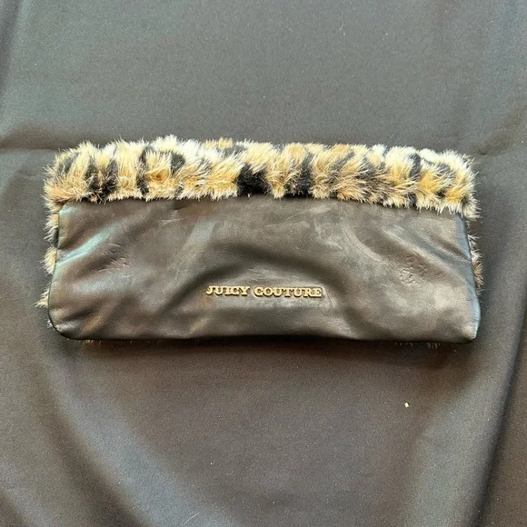💜Juicy Couture Faux Fur Leopard Clutch 2 for $20! - Picture 6 of 12